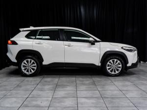 Toyota Corolla Cross 1.8 Xi - Image 3
