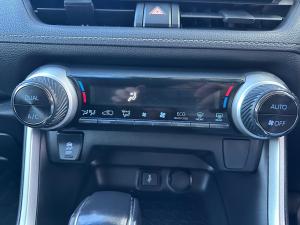 Toyota RAV4 2.5 Hybrid GX - Image 13