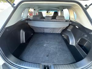 Toyota RAV4 2.5 Hybrid GX - Image 17