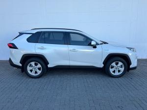 Toyota RAV4 2.5 Hybrid GX - Image 3