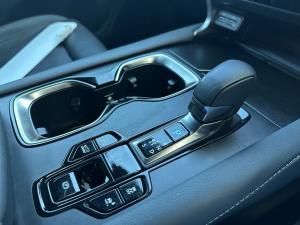 Lexus RX 450h+ - Image 13