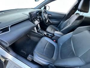 Toyota Corolla Cross 1.8 Hybrid XS - Image 7