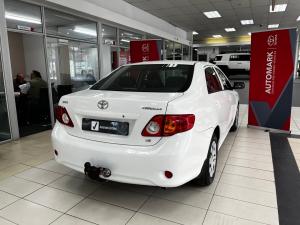 Toyota Corolla 1.6 Professional - Image 2