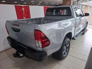 Toyota Hilux 2.4GD-6 Xtra cab Raider auto - Image 2