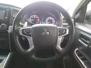 Mitsubishi Triton 2.4DI-D double cab auto - Image 12
