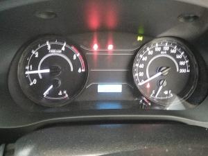 Toyota Hilux 2.4GD single cab S (aircon) - Image 9