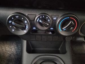 Toyota Hilux 2.4GD single cab S (aircon) - Image 11