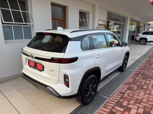 Toyota Urban Cruiser 1.5 XR manual - Image 3