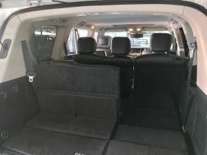 Nissan Patrol 5.6 V8 LE Premium - Image 13