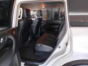 Nissan Patrol 5.6 V8 LE Premium - Image 15