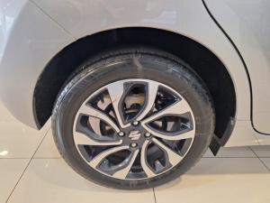 Suzuki Baleno 1.4 GLX auto - Image 10