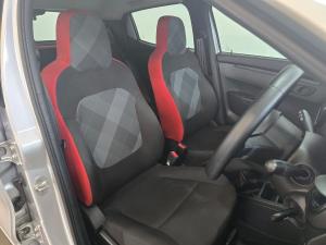 Renault Kwid 1.0 Zen - Image 8