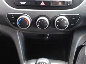 Hyundai Grand i10 1.25 Fluid - Image 9