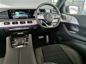 Mercedes-Benz GLE GLE400d coupe 4Matic AMG Line - Image 11