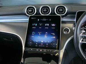 Mercedes-Benz GLC GLC300d 4Matic Avantgarde - Image 10