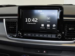 Kia Rio hatch 1.2 LS - Image 17