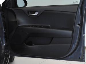 Kia Rio hatch 1.4 LS - Image 12