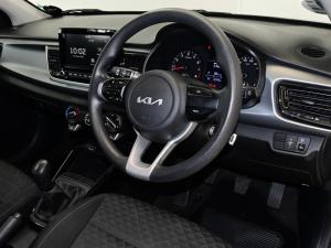 Kia Rio hatch 1.2 LS - Image 12