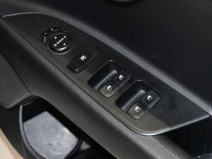 Kia Rio hatch 1.2 LS - Image 18