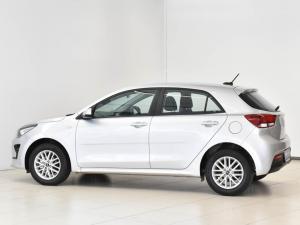 Kia Rio hatch 1.2 LS - Image 5