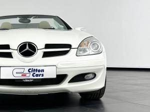 Mercedes-Benz SLK 200 Kompressor automatic - Image 3