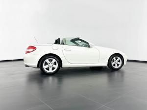 Mercedes-Benz SLK 200 Kompressor automatic - Image 4