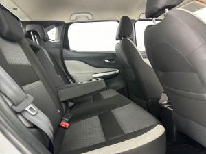 Nissan Magnite 1.0T Acenta CVT - Image 11