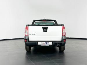 Nissan NP200 1.6 Safety PackS/C - Image 5