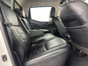 Nissan Navara 2.5DDTI SE Plus automatic D/C - Image 14