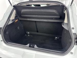 Renault Clio IV 900 T Dynamique 5-Door - Image 10