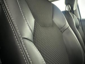 Renault Clio IV 900 T Dynamique 5-Door - Image 12