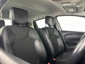 Renault Clio IV 900 T Dynamique 5-Door - Image 14