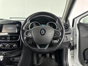Renault Clio IV 900 T Dynamique 5-Door - Image 6