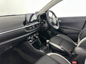 Kia Picanto 1.2 X-LINE - Image 17