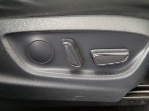 Toyota Corolla Cross 1.8 Hybrid XR - Image 14