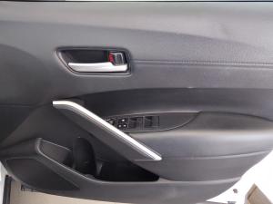 Toyota Corolla Cross 1.8 Hybrid XR - Image 18