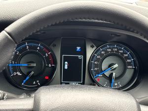 Toyota Hilux 2.8GD-6 double cab 4x4 Legend auto - Image 11
