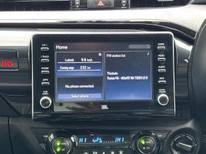 Toyota Hilux 2.8GD-6 double cab 4x4 Legend auto - Image 12