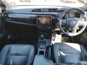 Toyota Hilux 2.8GD-6 double cab 4x4 Raider auto - Image 6
