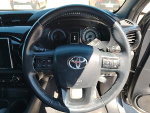 Toyota Hilux 2.8GD-6 double cab 4x4 Raider auto - Image 8