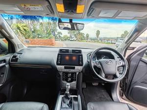 Toyota Land Cruiser Prado 2.8GD VX - Image 6
