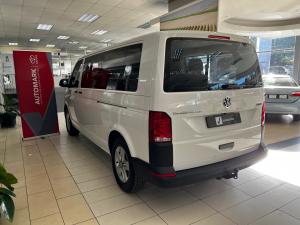 Volkswagen Transporter 2.0BiTDI crew bus LWB 4Motion 8-seater - Image 17