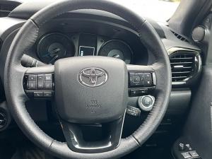 Toyota Hilux 2.8GD-6 double cab 4x4 Legend auto - Image 8