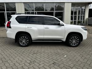 Toyota Land Cruiser Prado 2.8GD VX-L - Image 4