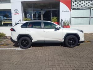 Toyota RAV4 2.0 GX auto - Image 3