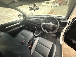 Toyota Hilux 2.4GD single cab S (aircon) - Image 6
