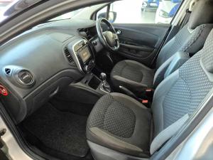 Renault Captur 1.2T Dynamique EDC 5-Door - Image 15