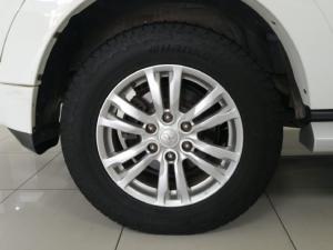 Mitsubishi Pajero 5-door 3.2DI-D GLS - Image 9