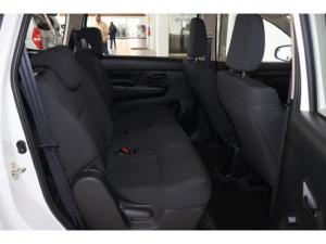 Suzuki Ertiga 1.5 GA - Image 11