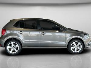Volkswagen Polo Vivo hatch 1.6 Comfortline auto - Image 4